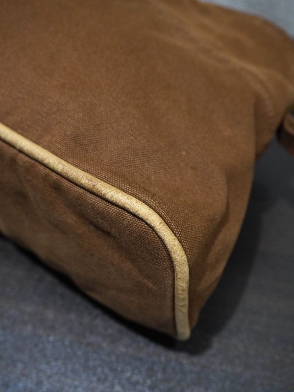 Hermes咖啡色化妝包 #252005 