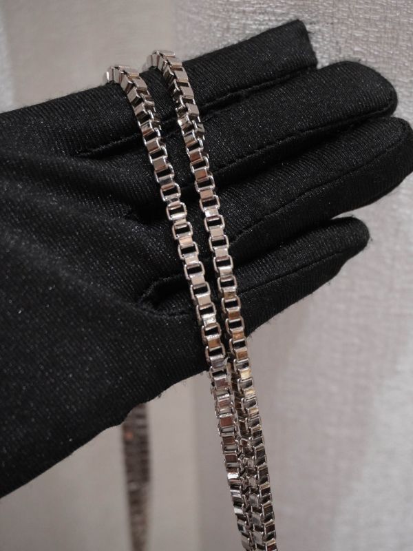 Ferragamo黑銀色鏈條包 #251968 