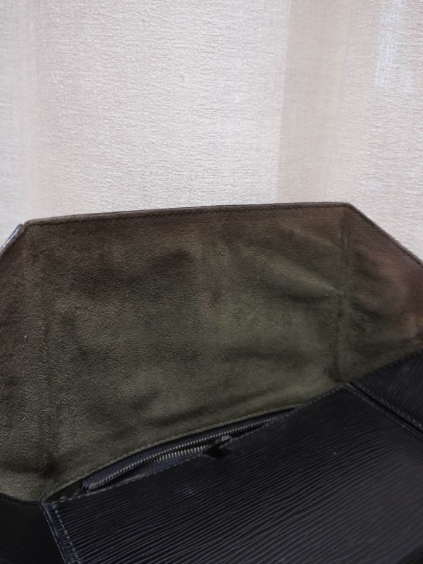 LV黑色水波紋水桶肩背包 #251962 