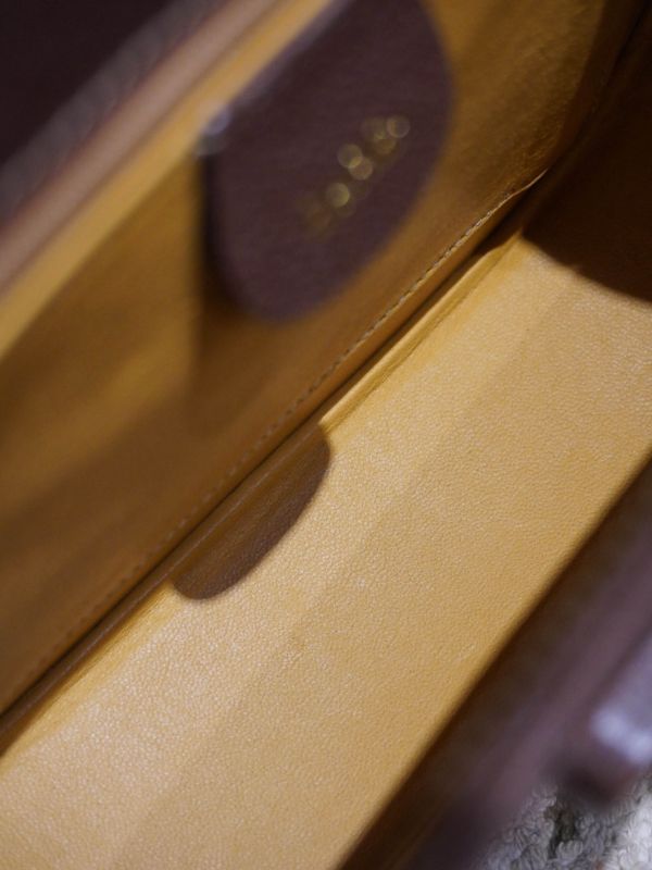 Gucci肩背包 #251924 