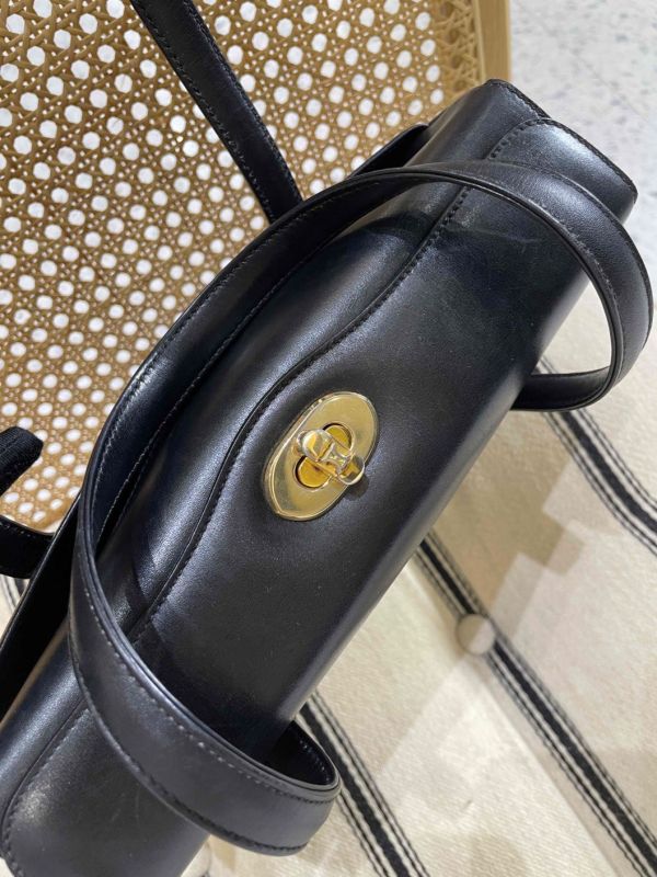 Celine 黑色手提包 #241415 