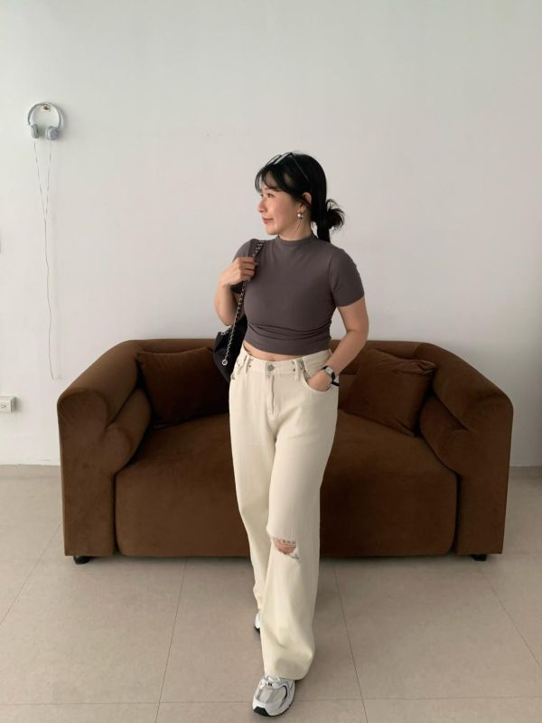 AP04 調節釦膝蓋刷破牛仔落地褲S-XL 