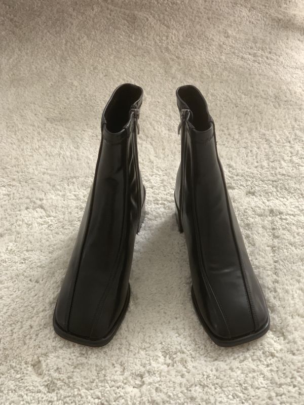 方頭彈力瘦瘦靴 