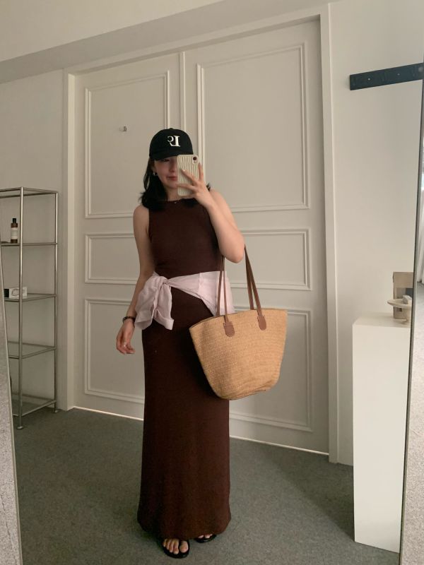 JU09 現貨優惠必搶!好美!削肩露背咖色洋裝 