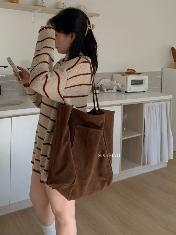 N11 太好背了吧麂皮大容量包包 