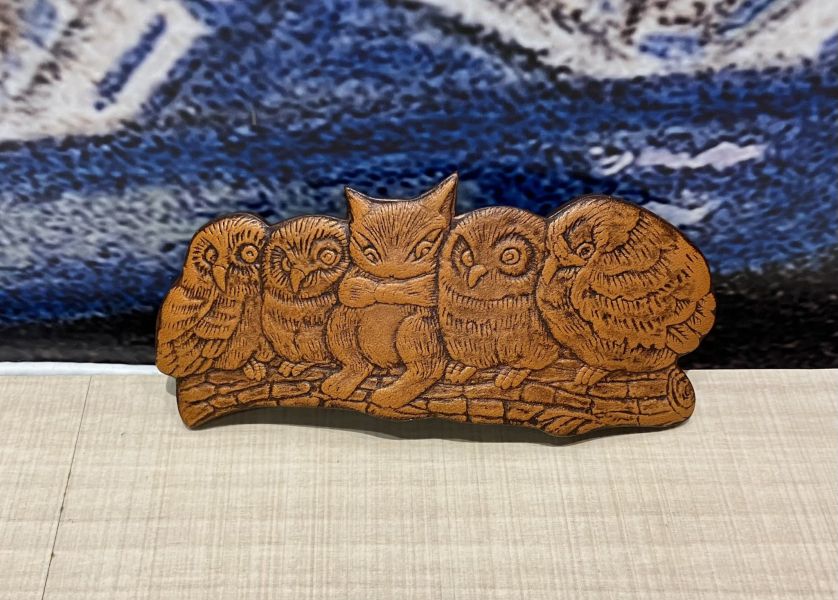貓頭鷹裁判皮雕髮夾 