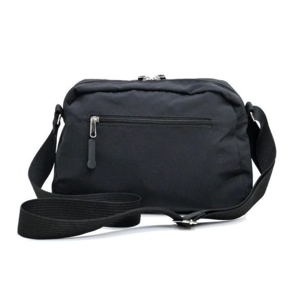 輕量防潑水肩背包 