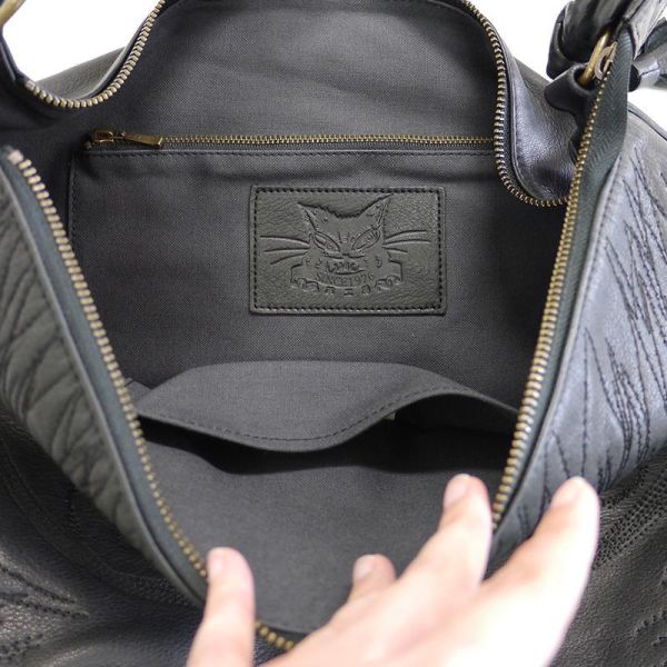 50週年紀念牛皮刺繡包 