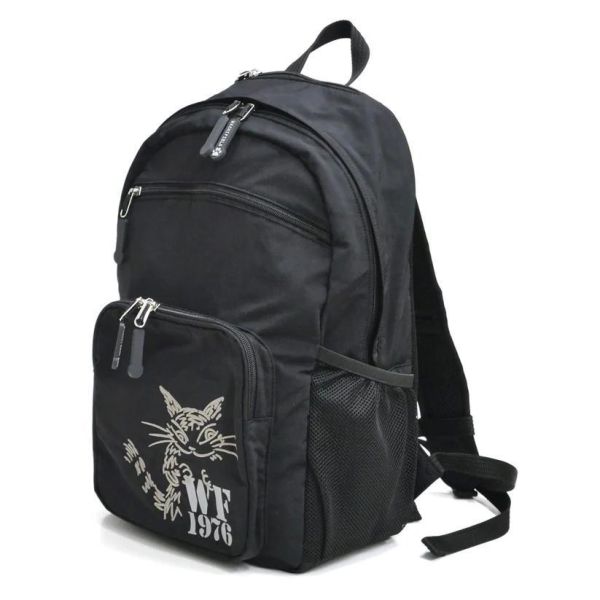 輕量防潑水後背包 