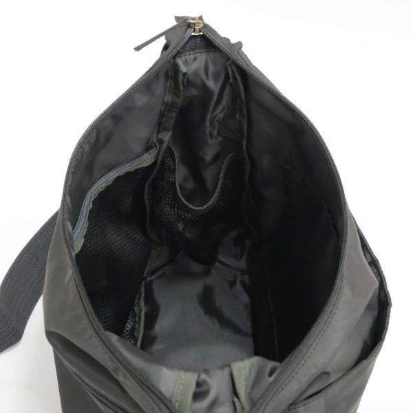 王冠刺繡肩背包 