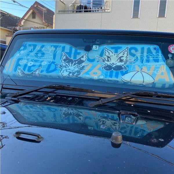 車用前玻璃遮陽板 