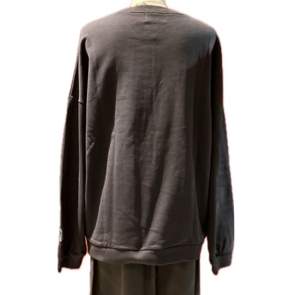 寬版長T-皇冠-黑 