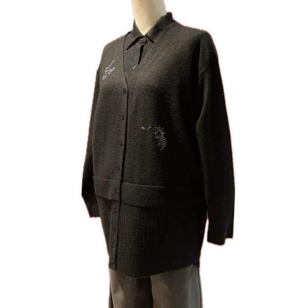 V領針織外套+連帽圍巾 