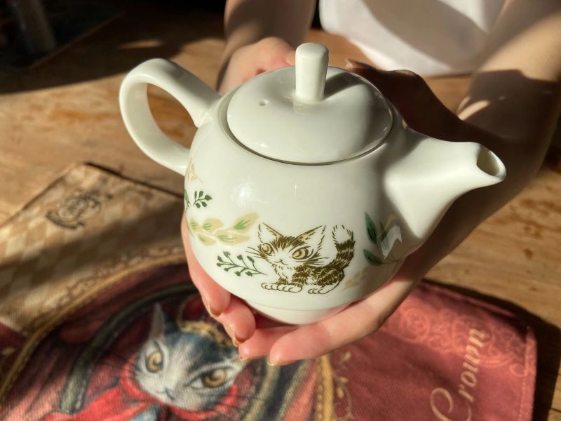 草本花樣單人茶壼 