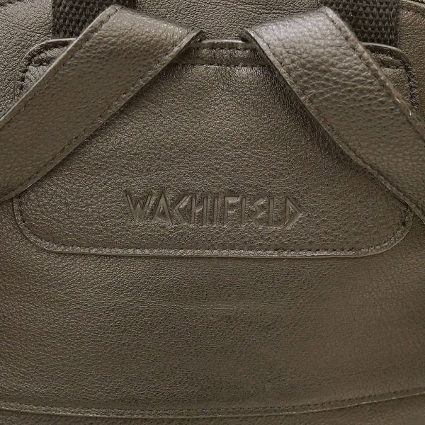 厚牛皮感後背包-黑 