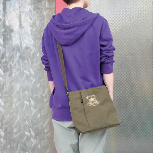 DC#17流行休閒方型肩背袋 