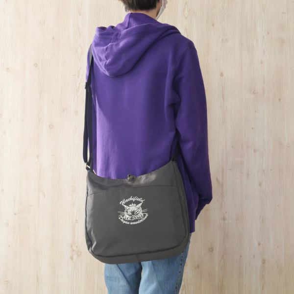 王冠刺繡肩背包 