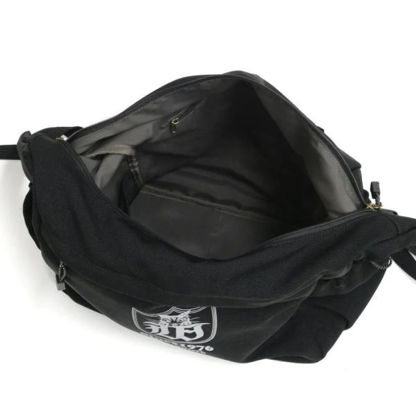 達洋徽章單肩包 