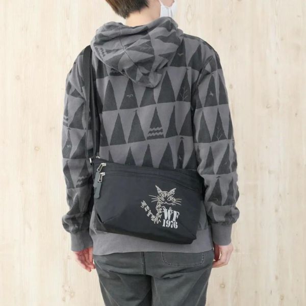 輕量防潑水迷你肩背包 