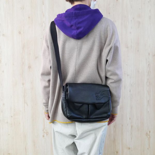 貓耳牛皮肩背包-黑 