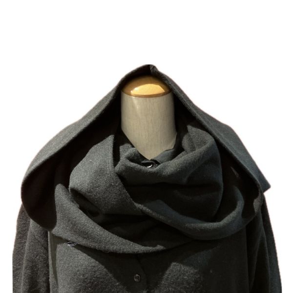 V領針織外套+連帽圍巾 