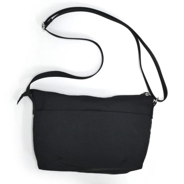 輕量防潑水迷你肩背包 