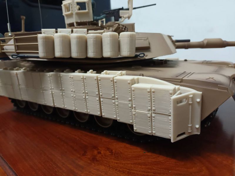 1:16 M1A2 反應裝甲 TUSK I 型 