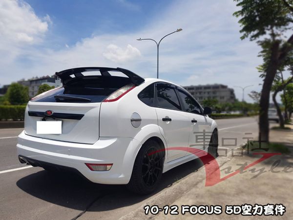 【車品社空力】福特 09~12年 FOCUS RS 2.5代 後保桿 素材品 不含運費 