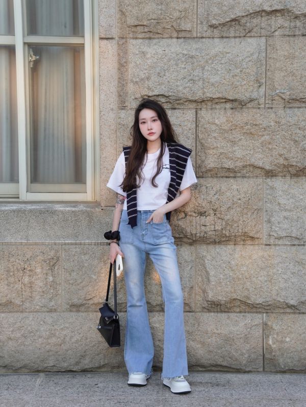 TOP｜iNINE品牌弧形短版T 