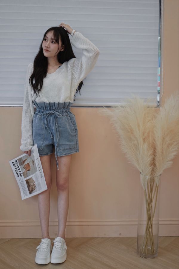 iNINE 正韓花苞高腰牛仔短褲 