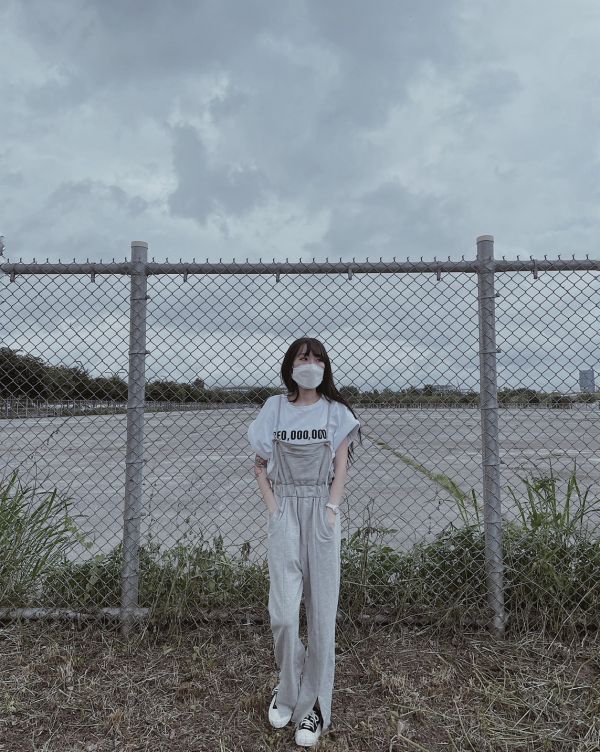 雙繩吊帶連身褲 