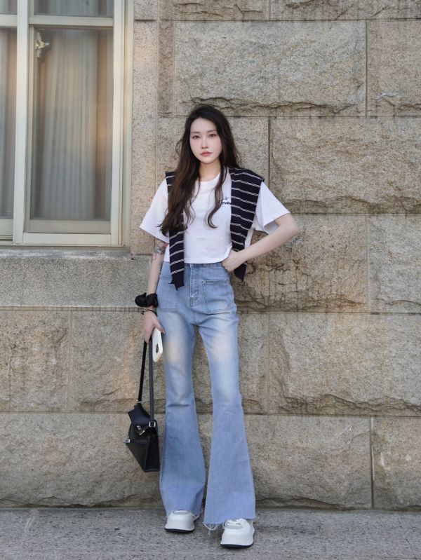 Bottom.｜魔鬼韓漫拉長腿牛仔褲 