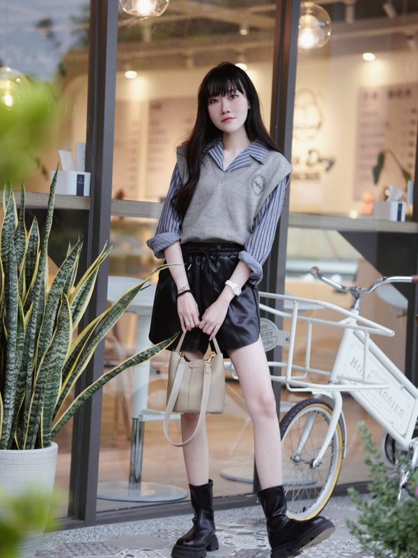 學院兩件式背心套組/綁帶鬆緊皮短褲 