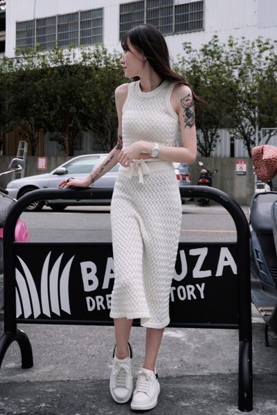 iNINE限量仙仙奶白套裝 