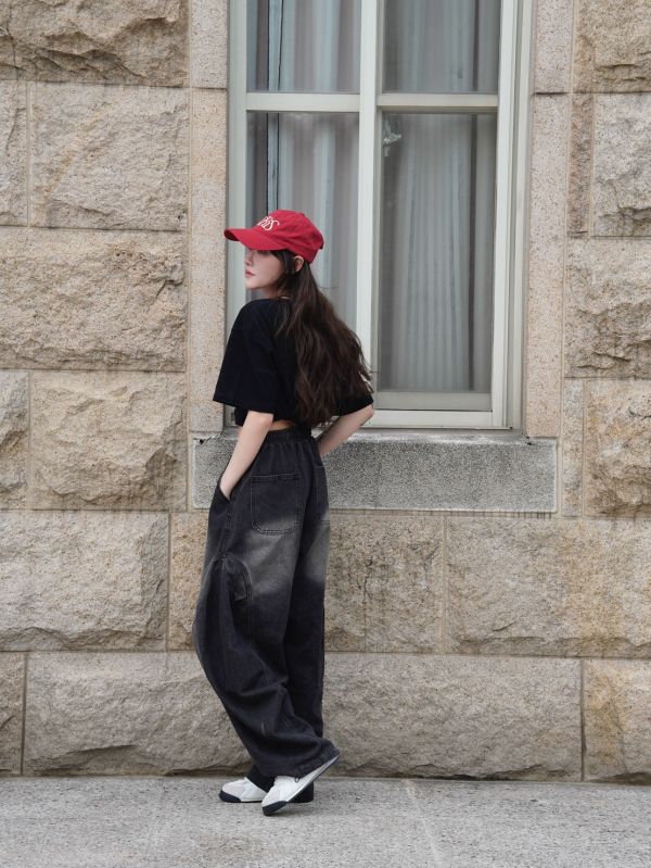 SET|瞪眼比熊T / 復古彎刀褲 