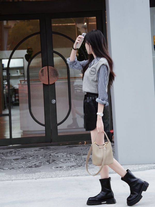 學院兩件式背心套組/綁帶鬆緊皮短褲 