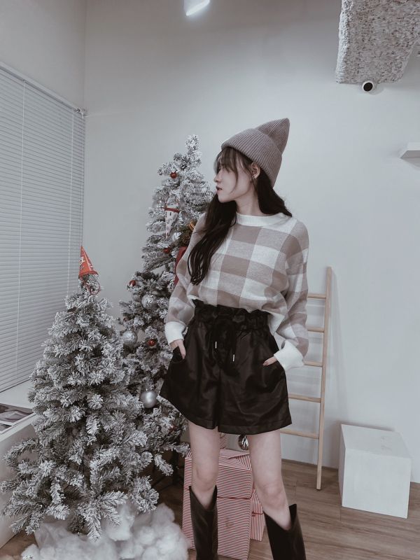 撞色格紋短版針織上衣 