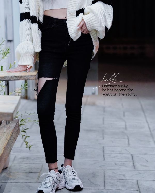 iNINE韓系後三釦高腰修身牛仔九分褲 