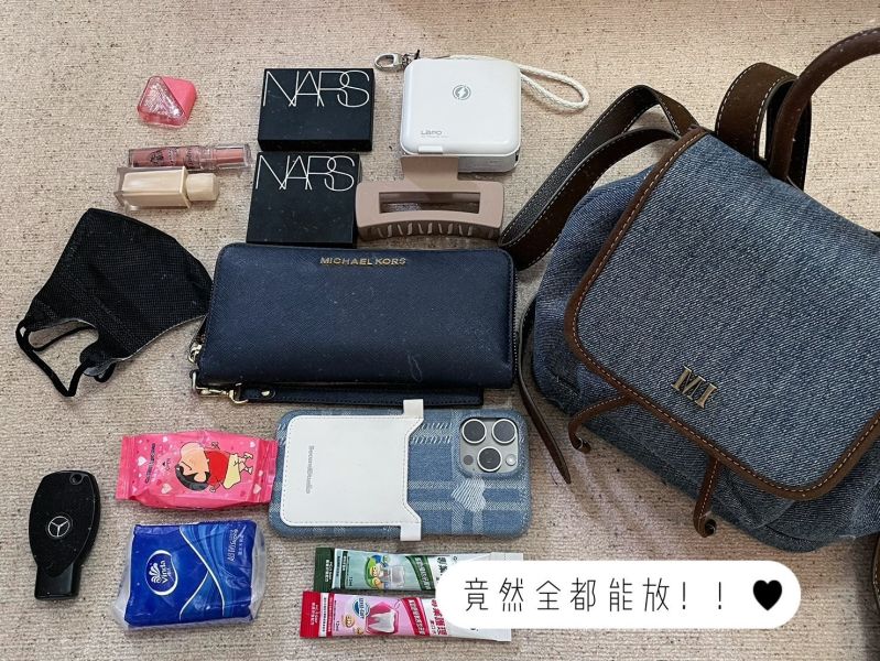 iNINE韓國束口牛仔咖後背包 