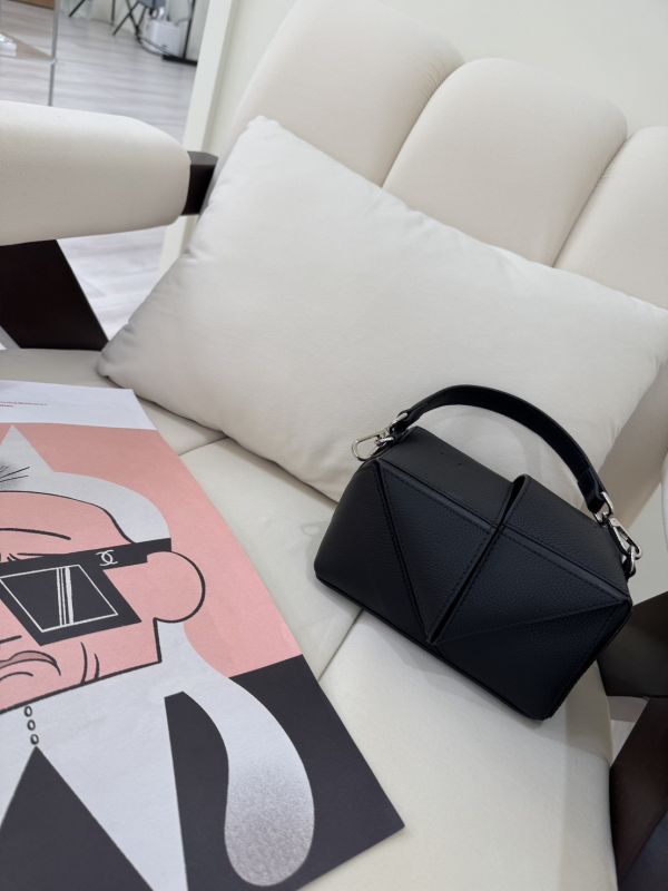 BAGS | 獨家搶先Switch摺紙變形包 