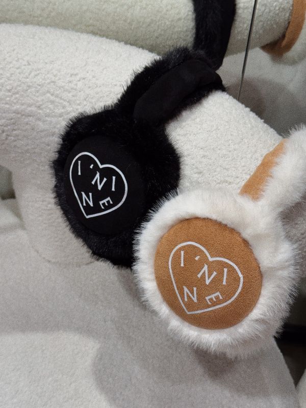 ‘iNINE.｜獨家自訂毛毛耳罩 