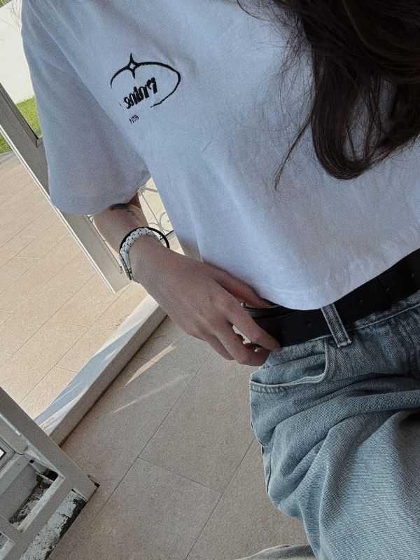 TOP｜iNINE品牌弧形短版T 