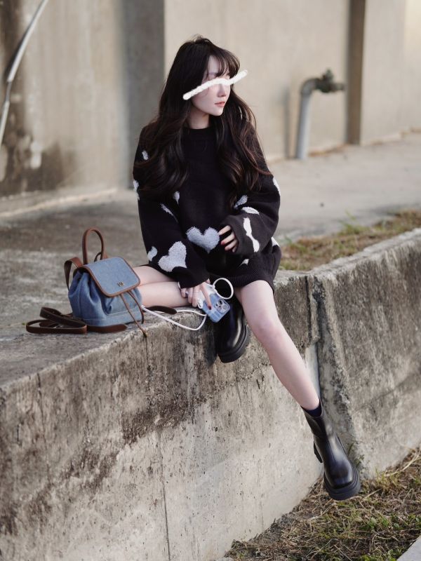 iNINE 滿滿愛心冬日暖暖針織毛衣 