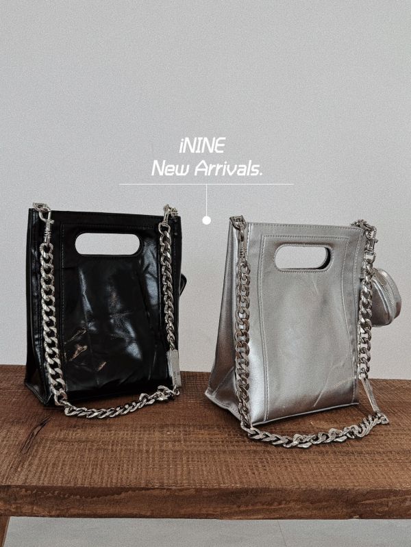 May’s only正韓廠做銀鏈皺皺包 