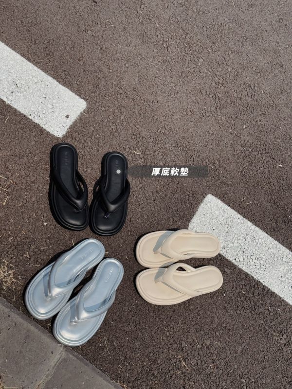 Cloud Hour｜百搭軟墊夾腳拖 