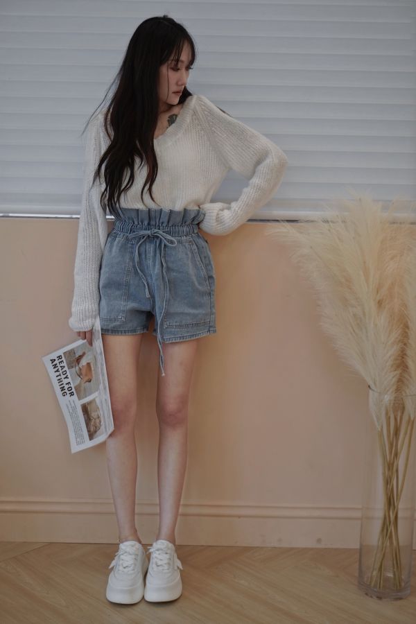 iNINE 正韓花苞高腰牛仔短褲 