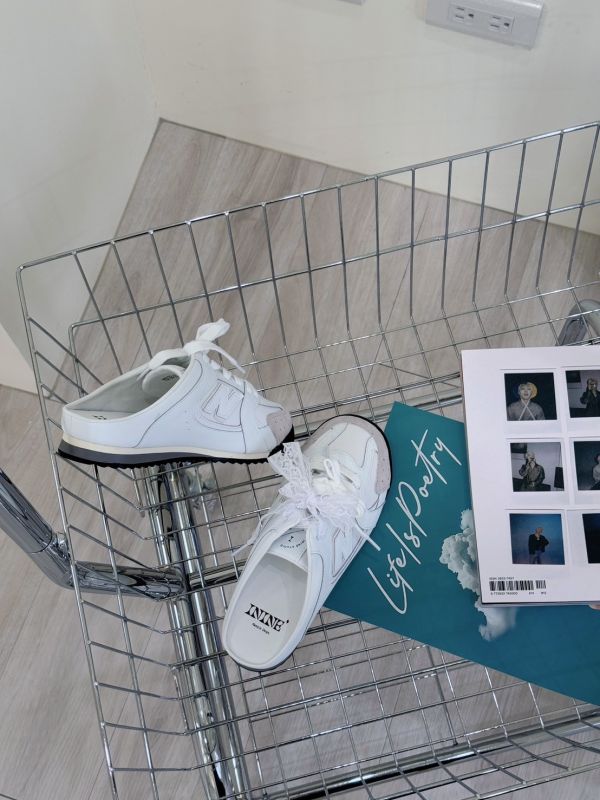 |獨家訂製Gentle Days | iNINE芭蕾半拖小白鞋 