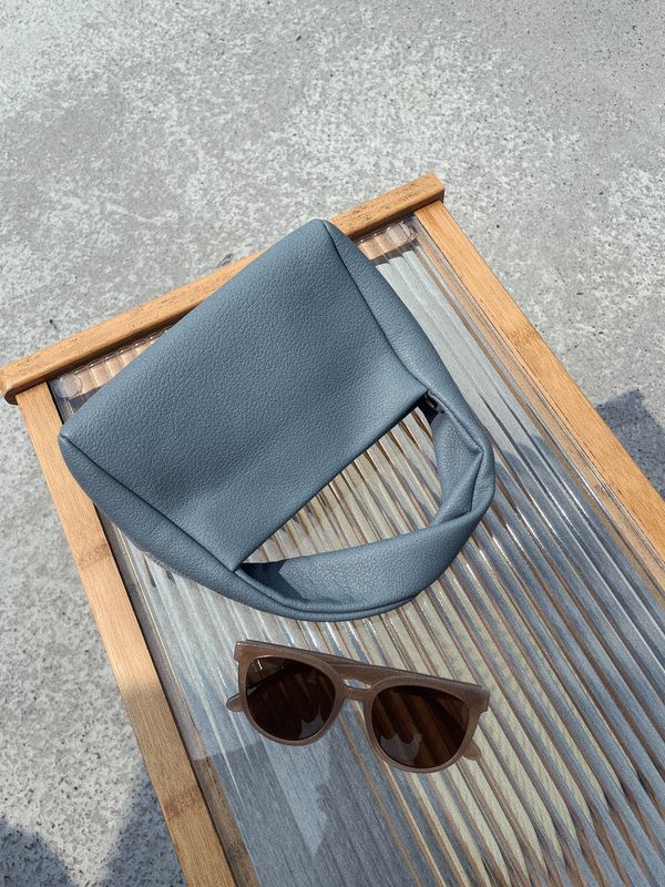 Inine 韓國訂製超軟小牛皮手拎包 