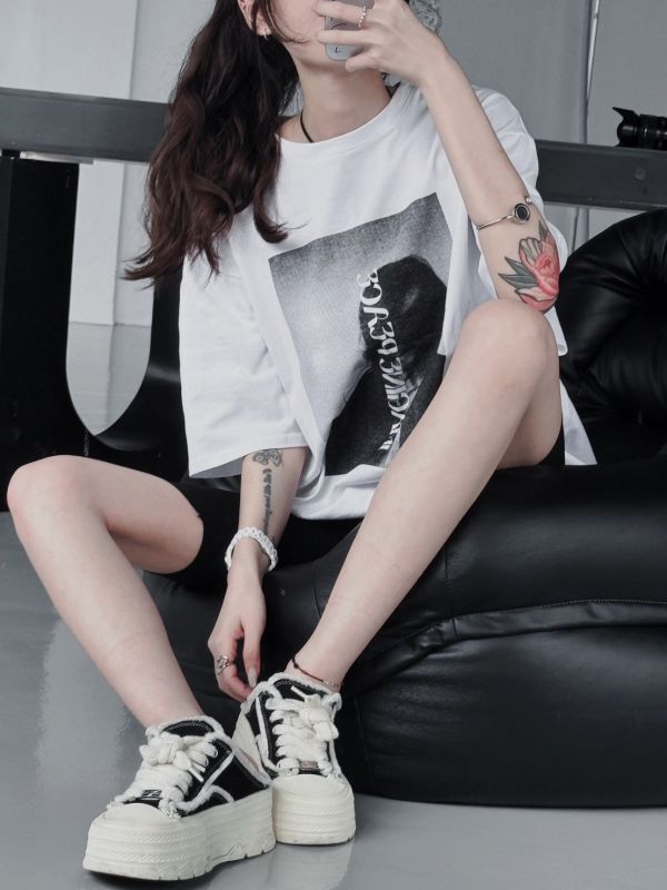 美式女孩’寬鬆大T 