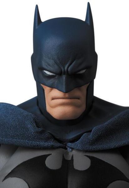 【史派克工廠】預購免運26年5月 DC MAFEX BATMAN HUSH《蝙蝠俠：緘默》蝙蝠俠 可動 再販 0414 DC MAFEX BATMAN HUSH《蝙蝠俠：緘默》蝙蝠俠 可動 再販